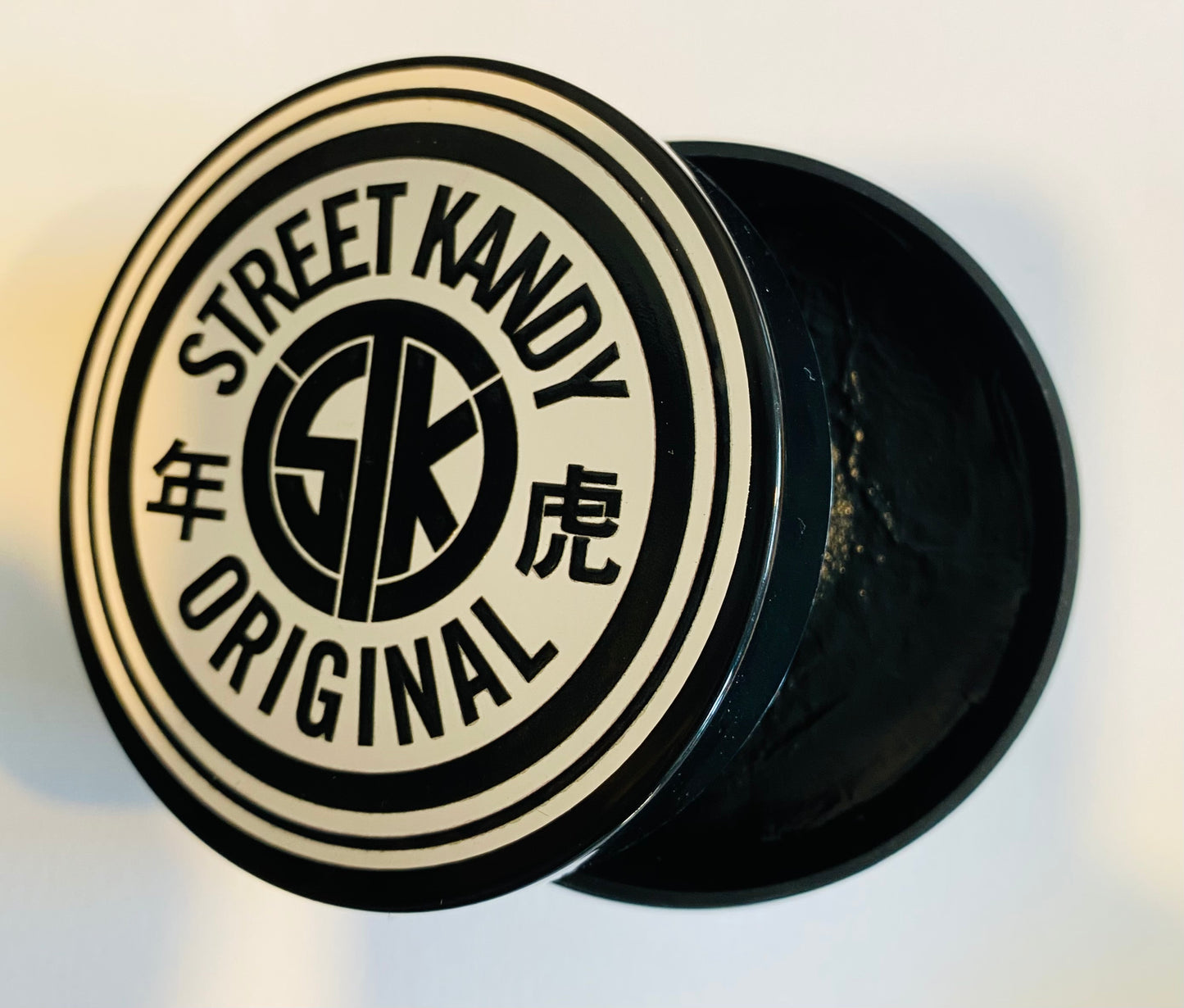 PREMIUM HAIR POMADE "THE ORIGINAL" AKA THE O.G